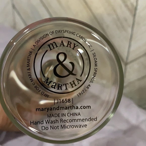 Glass Mary & Martha water cup! - Picture 2 of 3